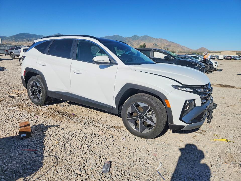 2025 Hyundai Tucson VIN KM8JCDD14SU262438 COPART salvage auction — FRONT END, Ut - Salvage Certificate, sold $4,000 on 2026-07-24 (photo 4)