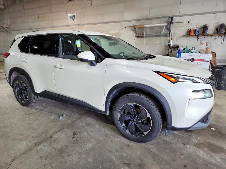 2021 Nissan Rogue VIN JN8AT3BB8MW207125 COPART salvage auction — FRONT END, Mi - Certificate Of Title, sold $3,750 on 2026-07-10 (photo 4)