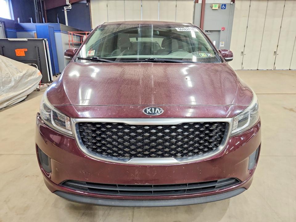 2017 Kia SEDONA VIN KNDMB5C16H6308506 COPART salvage auction — MINOR DENT/SCRATCHES, PA - CERT OF TITLE, sold $2,600 on 2026-07-27 (photo 5)