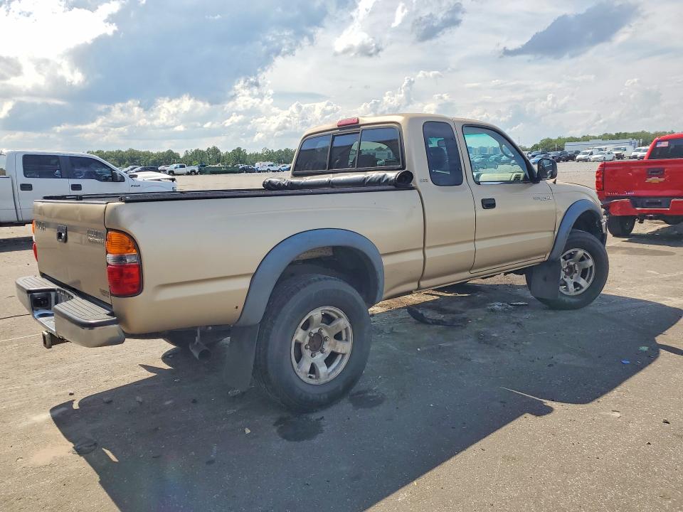 2002 Toyota Tacoma VIN 5TESN92N02Z106121 COPART salvage auction — FRONT END, Fl - Cert Of Title Slvg Rebuildable, sold $2,600 on 2026-07-13 (photo 3)