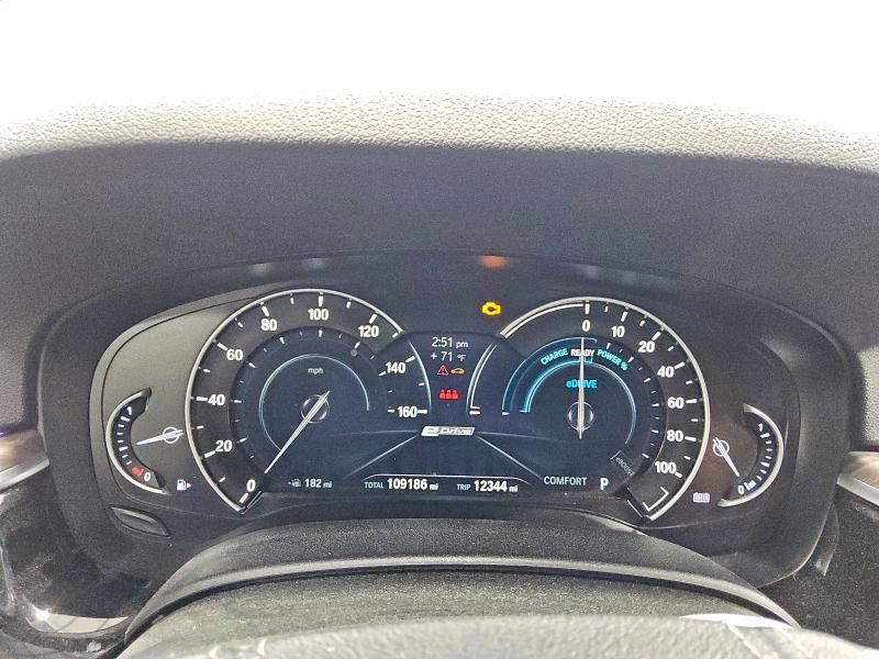 2018 BMW 5 series VIN WBAJA9C59JB033255 COPART salvage auction — MECHANICAL, Ga - Certificate Of Title, sold $5,300 on 2026-07-07 (photo 9)