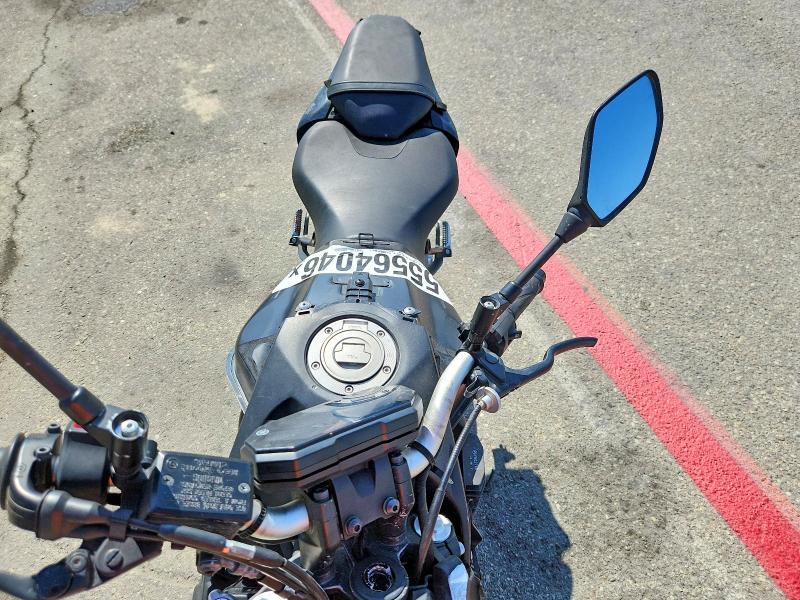 2022 Yamaha Mt VIN JYARM32Y9NA000866 COPART salvage auction — VANDALISM, Ca - Salvage Certificate, sold $150 on 2026-07-30 (photo 5)