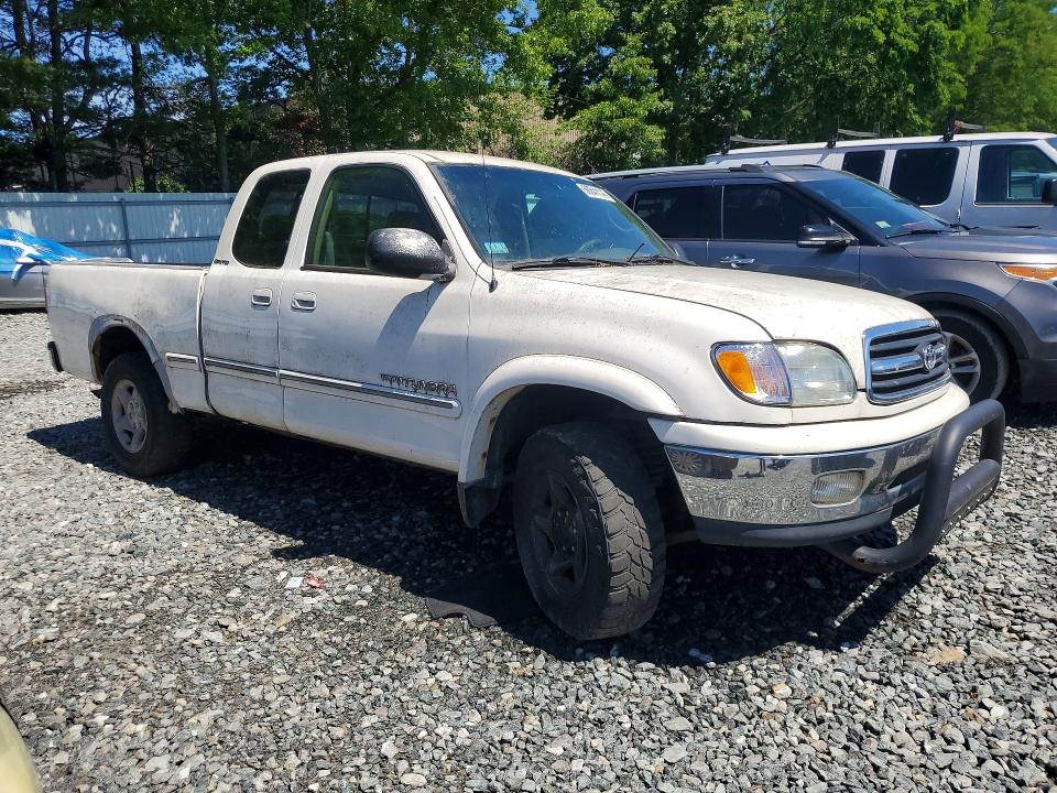 2000 Toyota Tundra VIN 5TBBT4816YS124540 COPART salvage auction — MINOR DENT/SCRATCHES, MA - CERT OF TITLE-RECONSTRCTD COLL, sold $125 on 2026-07-29 (photo 4)