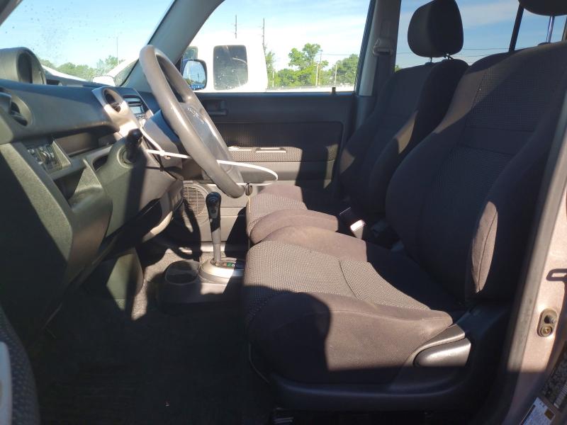 2006 Toyota Scion VIN JTLKT324964047471 COPART salvage auction — FRONT END, KY - BILL OF SALE/PART ONLY/NO TITL, sold $300 on 2026-07-15 (photo 7)