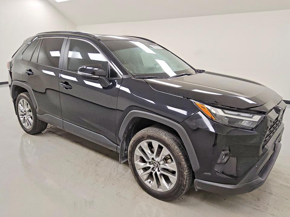 2025 Toyota Rav4 VIN 2T3C1RFVXSC326132 COPART salvage auction — REAR END, Tx - Certificate Of Title, sold $21,000 on 2026-07-02 (photo 4)