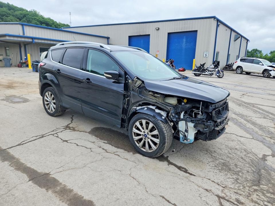 2017 Ford VIN 1FMCU9J9XHUB97889 COPART salvage auction — FRONT END, PA - CERTIFICATE OF SALVAGE, sold $1,300 on 2026-07-02 (photo 4)