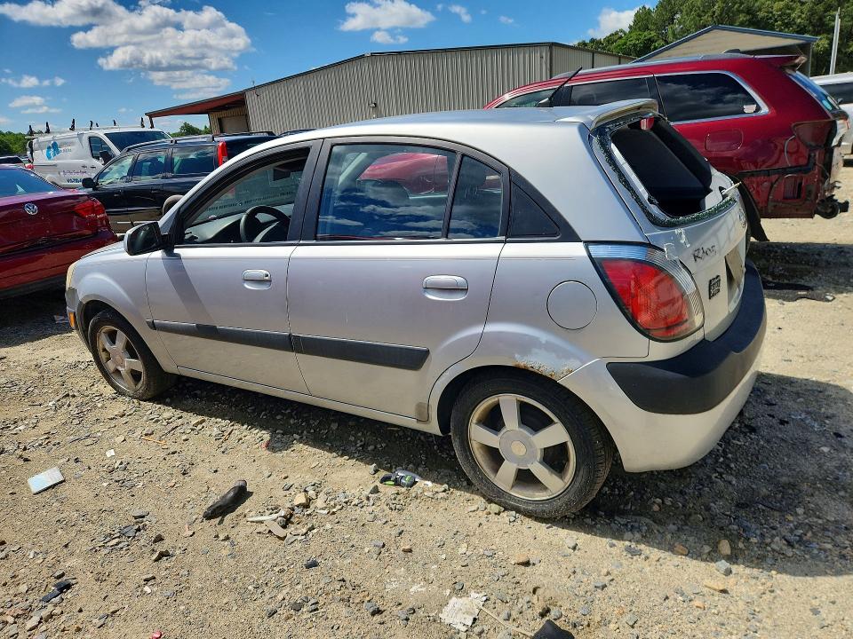 2006 Kia Rio VIN KNADE163866089250 COPART salvage auction — REAR END, De - Certificate Of Title, sold $300 on 2026-07-21 (photo 2)