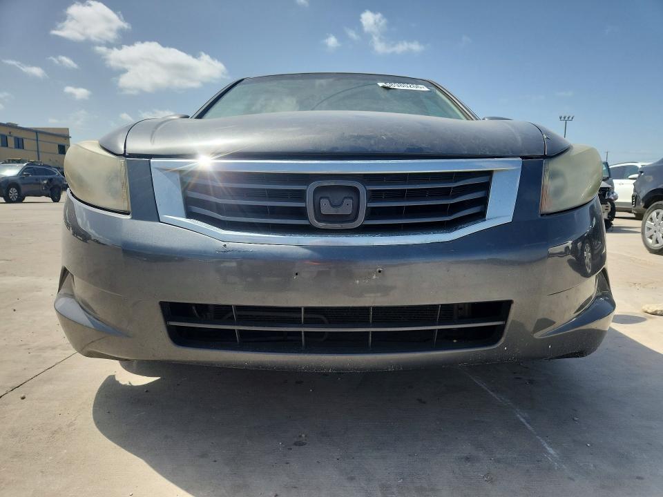 2009 Honda Accord VIN 1HGCP26849A152776 COPART salvage auction — SIDE, Tx - Certificate Of Title (P), sold $375 on 2026-07-09 (photo 5)