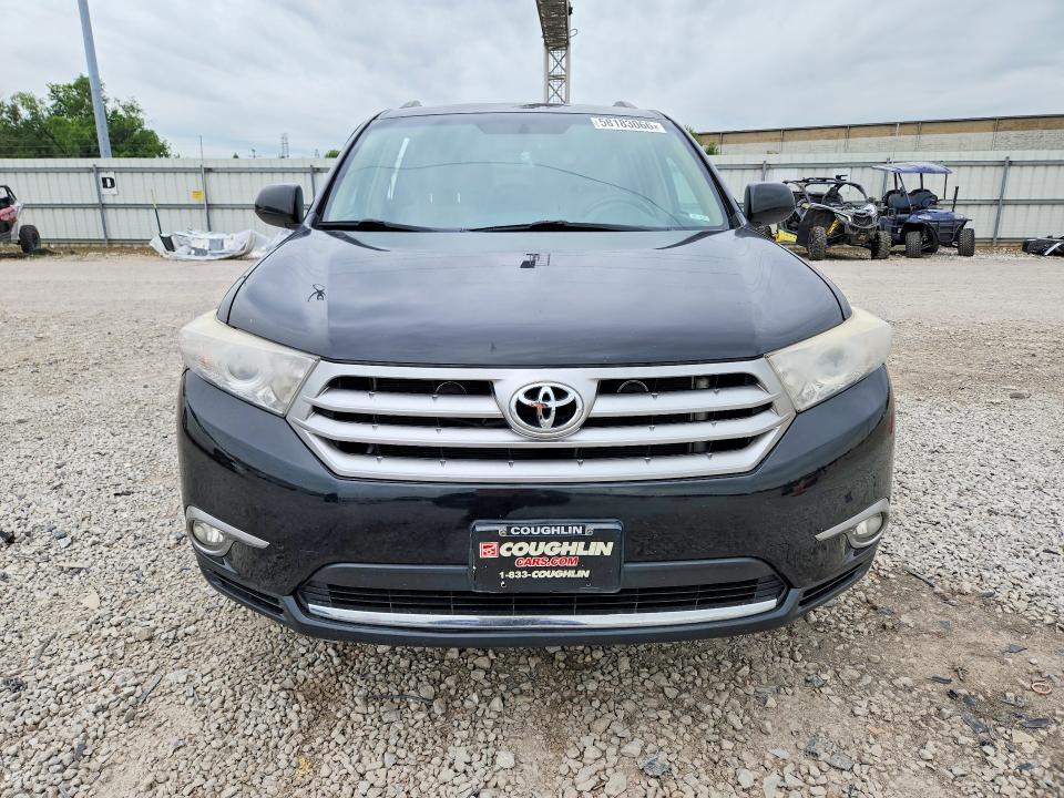 2013 Toyota VIN 5TDBK3EH6DS272297 COPART salvage auction — SIDE, Oh - Cert Of Title-Salvage, sold $4,550 on 2026-07-02 (photo 5)