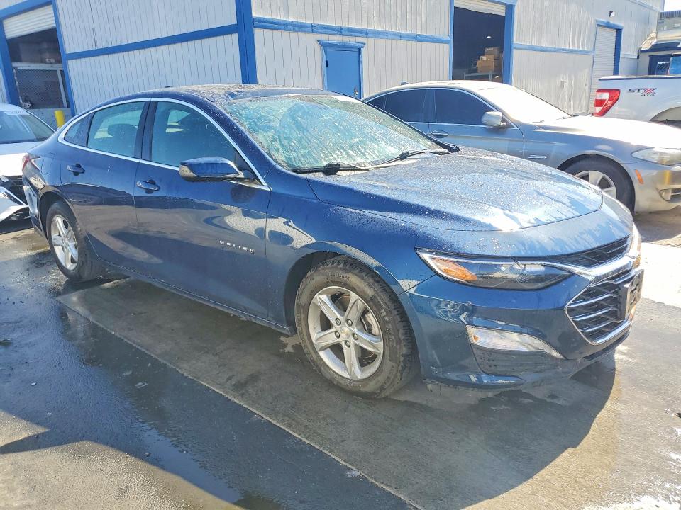 2022 Chevrolet Malibu VIN 1G1ZD5ST3NF133512 COPART salvage auction — MINOR DENT/SCRATCHES, Nv - Certificate Of Title, sold $7,600 on 2026-07-14 (photo 4)