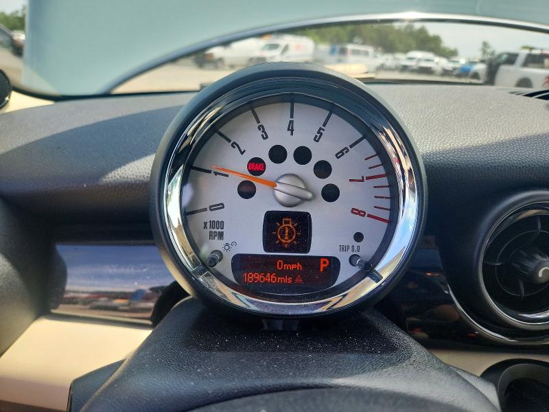 2012 Mini VIN WMWSV3C55CT385221 COPART salvage auction — MECHANICAL, Md - Certificate Of Title, sold $225 on 2026-07-14 (photo 9)