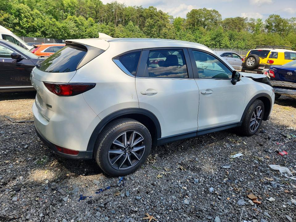 2018 Mazda Cx-5 VIN JM3KFBCM1J0435264 COPART salvage auction — FRONT END, Md - Cert Of Salvage > 75% Damage, sold $5,700 on 2026-07-17 (photo 3)
