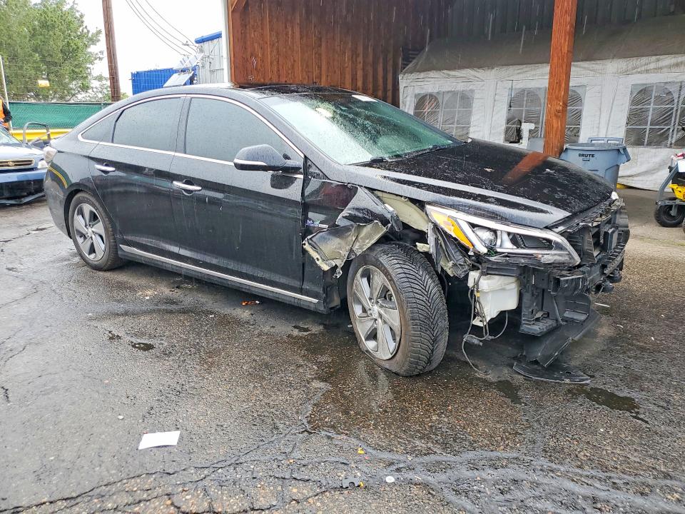 2017 Hyundai VIN KMHE34L38HA065111 COPART salvage auction — FRONT END, Co - Public - Salvage Title, sold $275 on 2026-07-28 (photo 4)