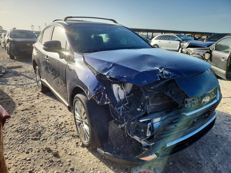 2021 Toyota Venza VIN JTEAAAAH8MJ078209 COPART salvage auction — FRONT END, Tx - Salvage Vehicle Title, sold $14,300 on 2026-07-28 (photo 4)