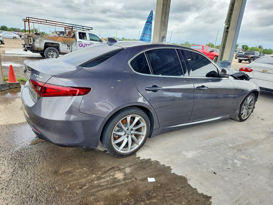 2019 Alfa romeo Giulia VIN ZARFAMANXK7599319 COPART salvage auction — FRONT END, Fl - Certificate Of Destruction, sold $2,950 on 2026-07-30 (photo 3)
