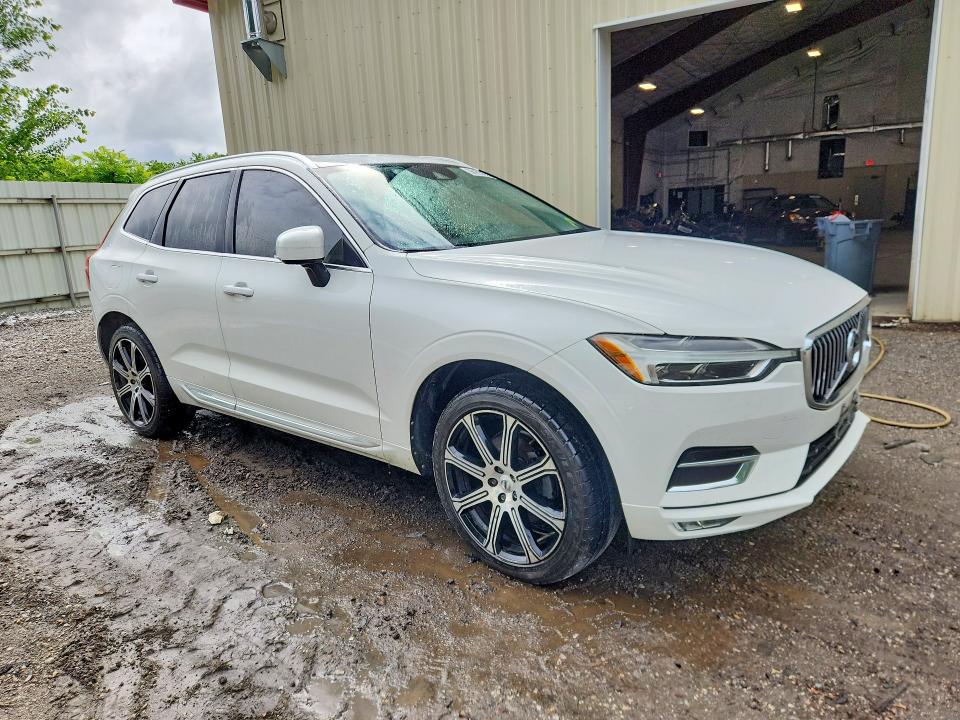 2018 Volvo VIN YV4102RL7J1091936 COPART salvage auction — SIDE, Vt - Cert Of Title-Salvage Vehicle, sold $12,400 on 2026-07-20 (photo 4)