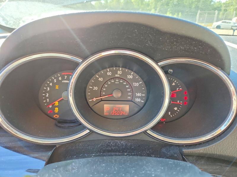 2011 Kia Sorento VIN 5XYKTCA13BG163537 COPART salvage auction — MECHANICAL, Id - Salvage Certificate Of Title, sold $450 on 2026-07-24 (photo 9)
