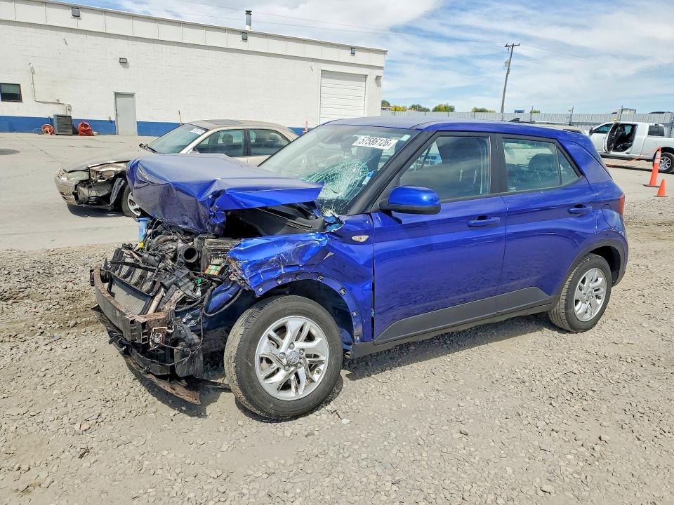 2022 Hyundai Venue VIN KMHRB8A38NU169185 COPART salvage auction — FRONT END, Ut - Salvage Certificate, sold $700 on 2026-07-27 (photo 1)