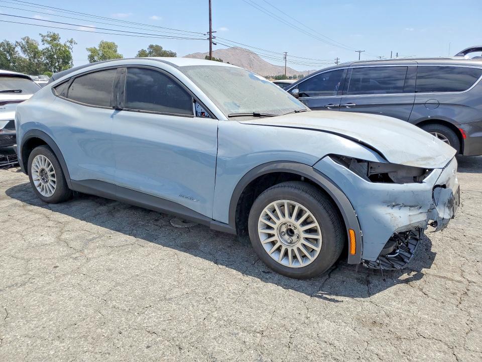 2025 Ford Mustang VIN 3FMTK1R46SMA39772 COPART salvage auction — FRONT END, CA - DIS/DLR/EXP ONLY CLEAN TITLE (P), sold $7,700 on 2026-07-30 (photo 4)