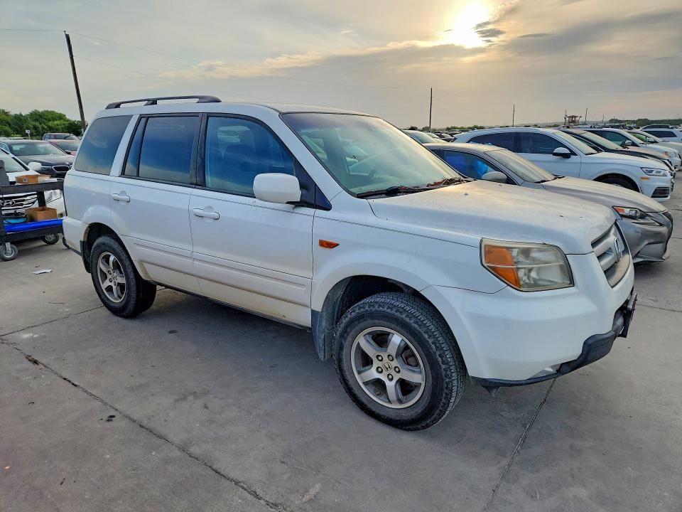 2008 Honda Pilot VIN 5FNYF18448B009523 COPART salvage auction — MINOR DENT/SCRATCHES, Tx - Certificate Of Title, sold $525 on 2026-07-02 (photo 4)