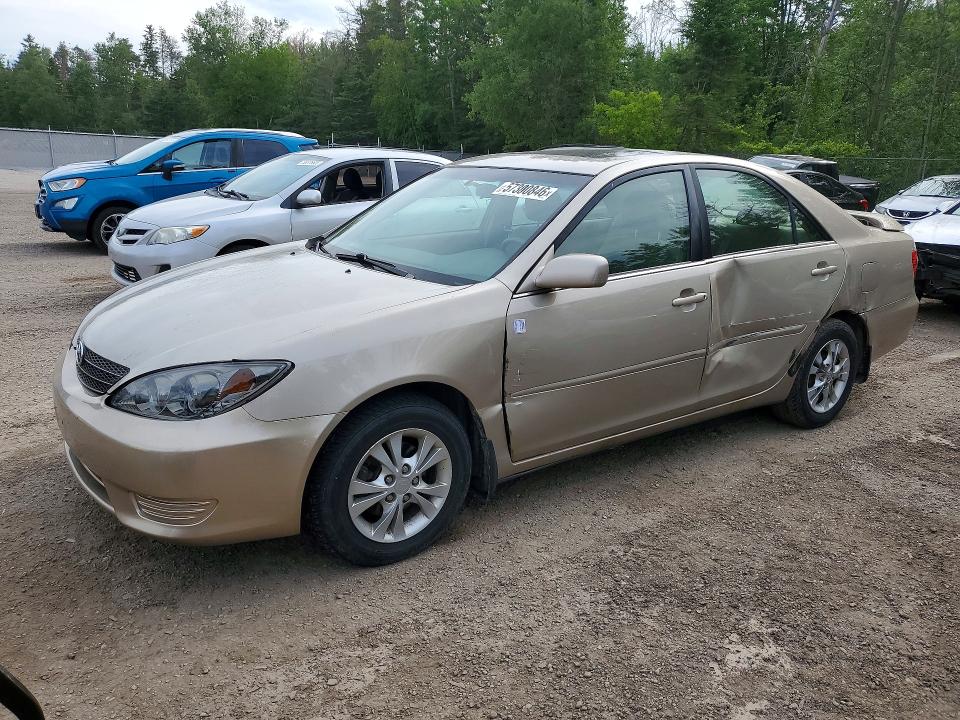 2005 Toyota VIN 4T1BE32K85U635909 COPART salvage auction — SIDE, On - Permit No Brand - Unfit, sold $800 on 2026-07-02 (photo 1)