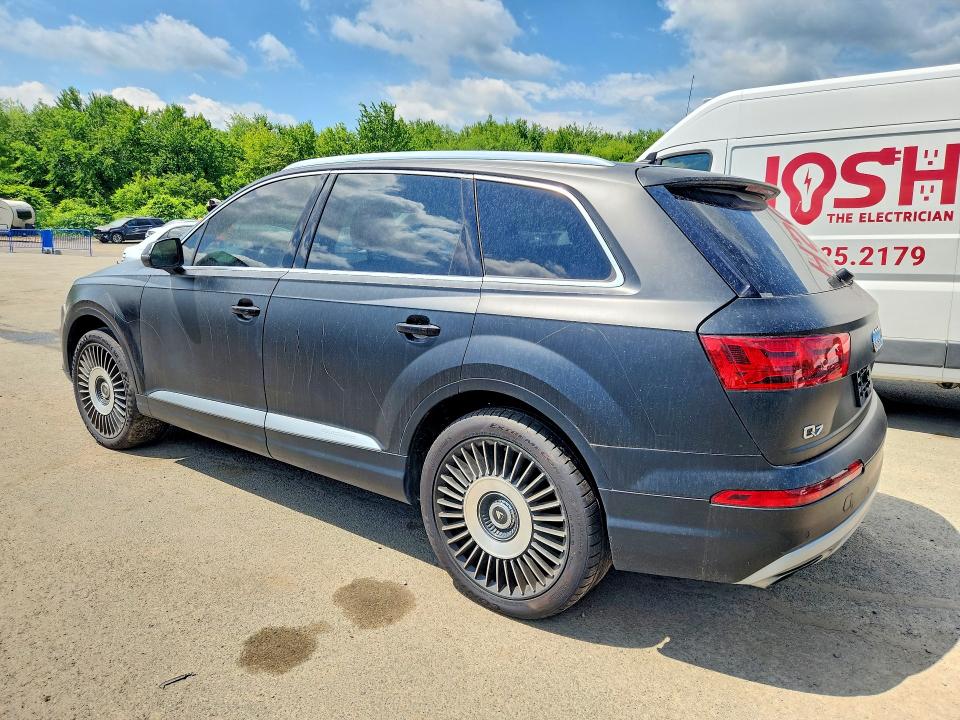 2017 Audi Q7 VIN WA1LAAF72HD040325 COPART salvage auction — VANDALISM, VA - CERTIFICATE OF TITLE (P), sold $7,300 on 2026-07-30 (photo 2)