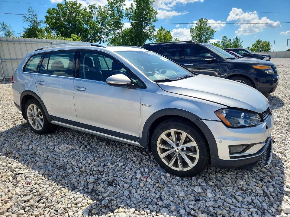 2017 Volkswagen Golf VIN 3VWH17AU3HM505014 COPART salvage auction — FRONT END, Mi - Certificate Of Title, sold $3,750 on 2026-07-02 (photo 4)