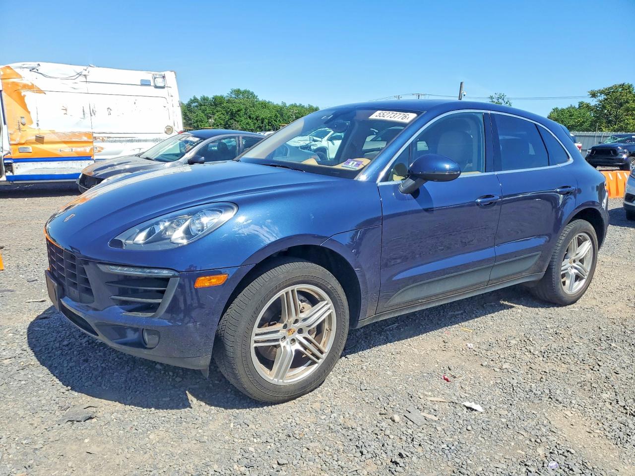 2016 Porsche Macan VIN WP1AB2A56GLB47600 — COPART salvage auction photo