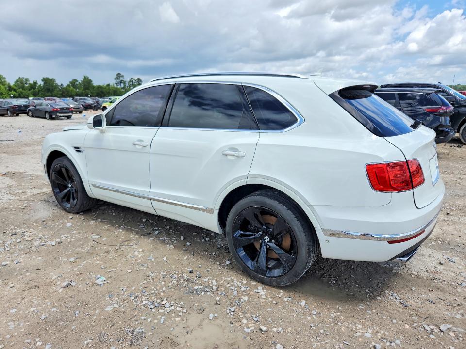 2018 Bentley Bentayga VIN SJAAC2ZV0JC018473 COPART salvage auction — WATER/FLOOD, Fl - Cert Of Title-Slvg Rebld Flood, sold $25,750 on 2026-07-21 (photo 2)