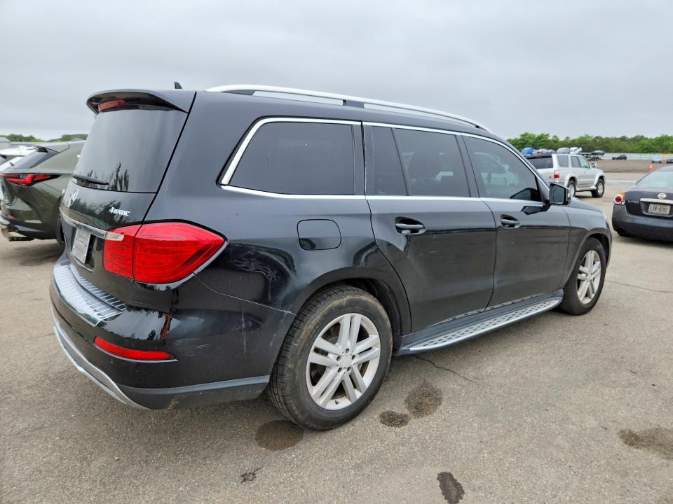 2014 Mercedes-benz Gl-class VIN 4JGDF7CE0EA381488 COPART salvage auction — MINOR DENT/SCRATCHES, Ny - Certificate Of Title, sold $2,100 on 2026-07-08 (photo 3)