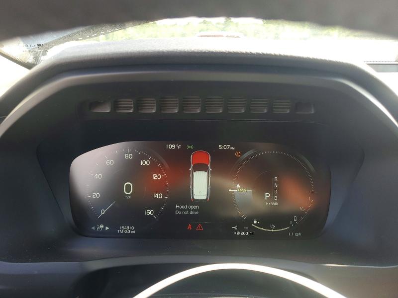 2018 Volvo Xc90 VIN YV4BR0PL9J1348578 COPART salvage auction — MINOR DENT/SCRATCHES, Nc - Dealer Only Clean Title (P), sold $8,900 on 2026-07-06 (photo 9)