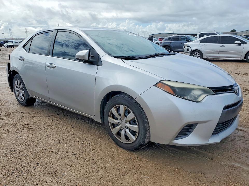 2016 Toyota Corolla VIN 5YFBURHE4GP501863 COPART salvage auction — REAR END, Tx - Salvage Vehicle Title, sold $2,850 on 2026-07-31 (photo 4)