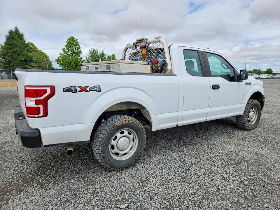 2020 Ford F-150 VIN 1FTFX1E41LKE65449 COPART salvage auction — MINOR DENT/SCRATCHES, Or - Certificate Of Title, sold $7,300 on 2026-07-02 (photo 3)