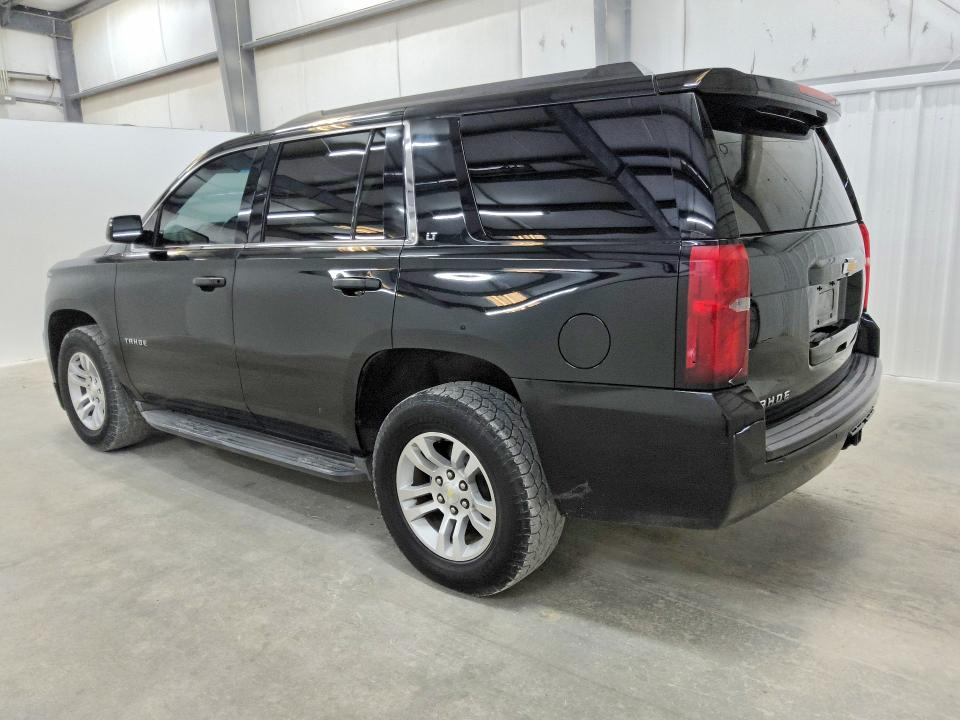 2015 Chevrolet VIN 1GNSCBKCXFR585958 COPART salvage auction — NORMAL WEAR, Tx - Certificate Of Title, sold $4,950 on 2026-07-07 (photo 2)