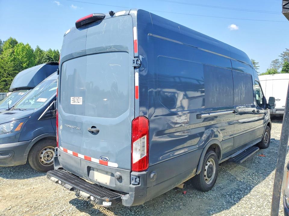 2020 Ford VIN 1FTBR3X86LKB27579 COPART salvage auction — MINOR DENT/SCRATCHES, Nc - Dealer Only Clean Title, sold $8,700 on 2026-07-29 (photo 3)