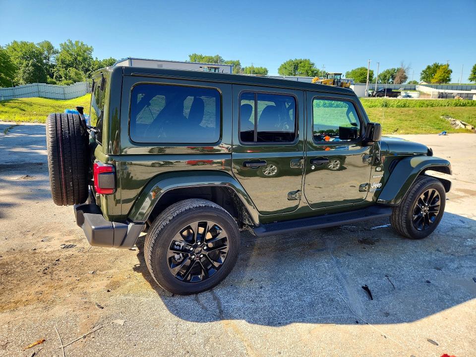 2023 Jeep Wrangler / VIN 1C4JJXP68PW556634 COPART salvage auction — NORMAL WEAR, Mo - Certificate Of Title, sold $20,500 on 2026-07-02 (photo 3)