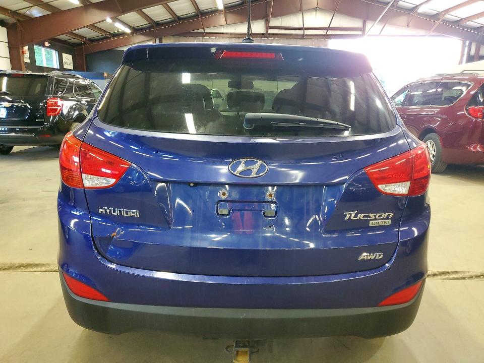 2012 Hyundai Tucson VIN KM8JUCAC5CU436936 COPART salvage auction — MINOR DENT/SCRATCHES, Va - Certificate Of Title, sold $2,400 on 2026-07-30 (photo 6)
