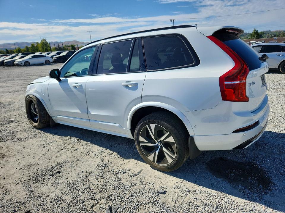 2023 Volvo VIN YV4H60CW9P1910250 COPART salvage auction — SIDE, Ca - Salvage Certificate, sold $8,800 on 2026-08-12 (photo 2)
