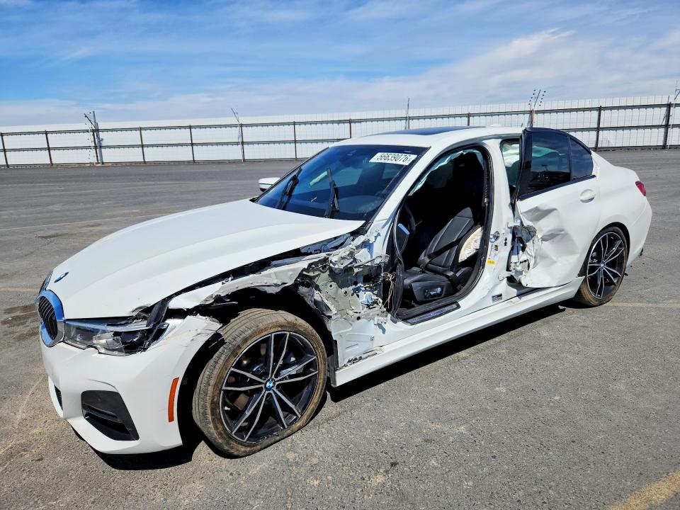 2019 BMW 3er VIN WBA5R1C54KAK06621 COPART salvage auction — SIDE, Salvage Title, sold $5,300 on 2026-07-30 (photo 1)