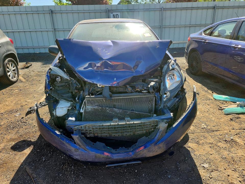 2009 Honda Fit VIN JHMGE88289S066803 COPART salvage auction — FRONT END, CT - CERT OF TITLE-SALVAGE, sold $450 on 2026-07-10 (photo 5)