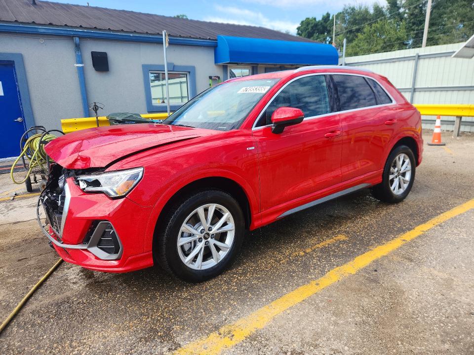 2025 Audi Q3 VIN WA1DECF32S1059421 COPART salvage auction — FRONT END, Fl - Cert Of Title Slvg Rebuildable (P), sold $13,600 on 2026-07-23 (photo 1)