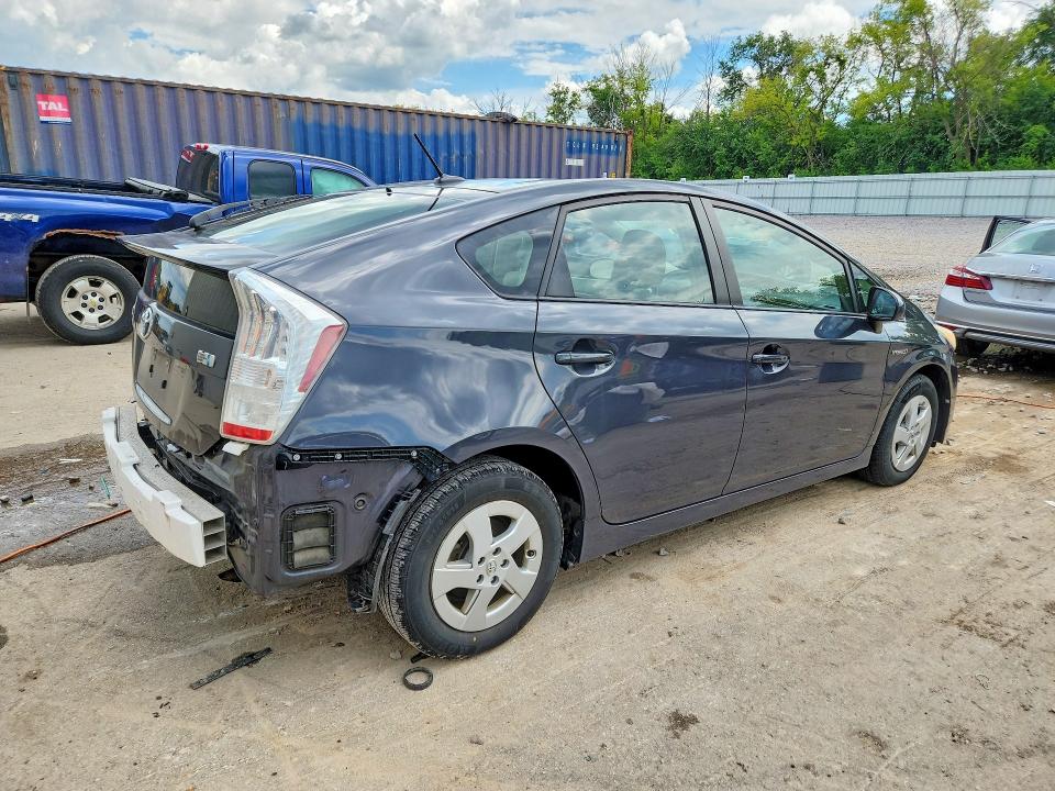 2010 Toyota Prius VIN JTDKN3DU2A0126502 COPART salvage auction — REAR END, Wi - Certificate Of Title, sold $3,300 on 2026-07-20 (photo 3)