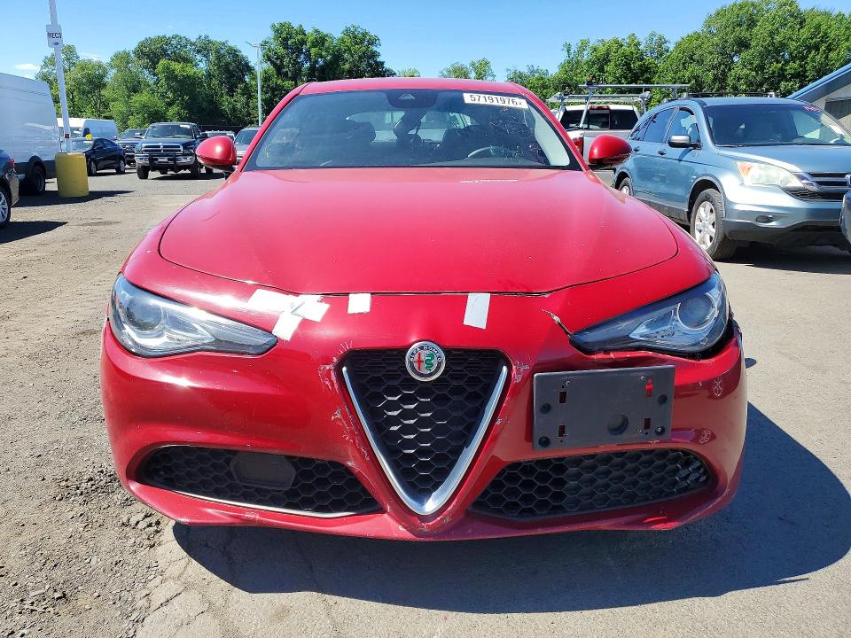 2020 Alfa romeo Giulia VIN ZARFANAN9L7636898 COPART salvage auction — FRONT END, Ma - Certificate Of Title, sold $6,900 on 2026-07-27 (photo 5)