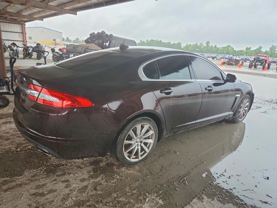 2013 Jaguar Xf VIN SAJWA0ESXDPS83359 COPART salvage auction — MINOR DENT/SCRATCHES, MT - CERTIFICATE OF TITLE (P), sold $650 on 2026-07-31 (photo 3)