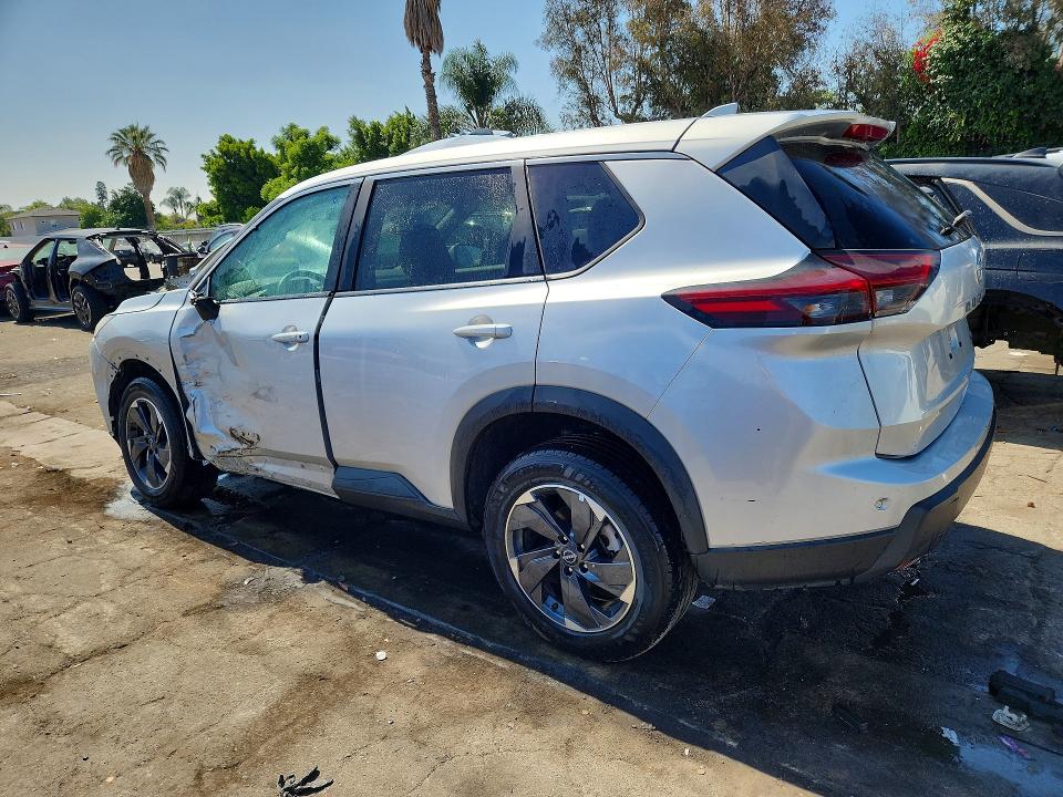 2025 Nissan Rogue VIN 5N1BT3BB3SC829951 COPART salvage auction — FRONT END, Ca - Salvage Certificate, sold $5,900 on 2026-08-03 (photo 2)