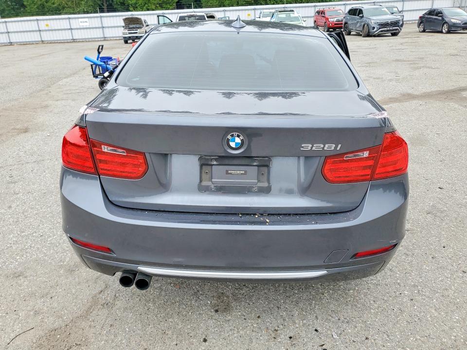2012 BMW 3er VIN WBA3A5C50CF256569 COPART salvage auction — FRONT END, Wa - Bill Of Sale, sold $275 on 2026-07-20 (photo 6)