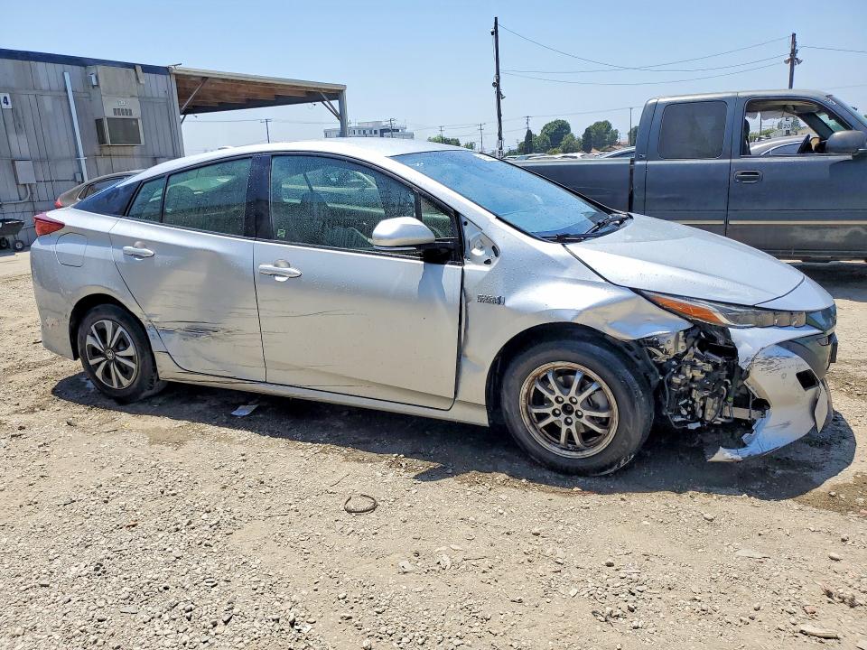 2017 Toyota VIN JTDKARFP0H3019284 COPART salvage auction — FRONT END, Ca - Salvage Certificate, sold $6,200 on 2026-07-16 (photo 4)