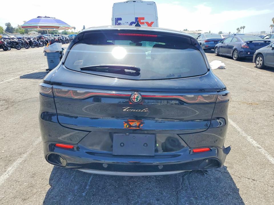 2024 Alfa romeo Tonale VIN ZASPATCW7R3045255 COPART salvage auction — FRONT END, Ca - Salvage Certificate, sold $4,150 on 2026-07-21 (photo 6)