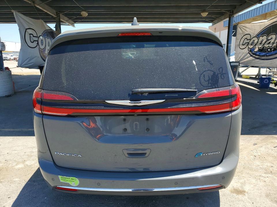 2022 Chrysler Pacifica VIN 2C4RC1S71NR227614 COPART salvage auction — REAR END, Ca - Salvage Certificate, sold $14,000 on 2026-07-02 (photo 6)