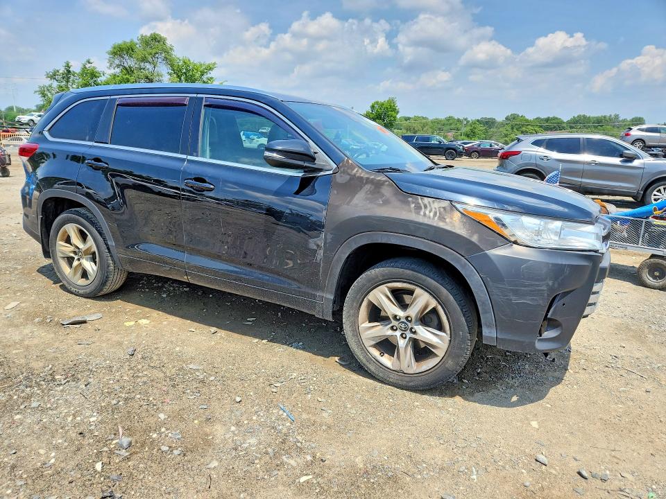 2017 Toyota Highlander VIN 5TDDZRFH0HS421203 COPART salvage auction — FRONT END, MD - CERTIFICATE OF TITLE (P), sold $14,800 on 2026-07-27 (photo 4)